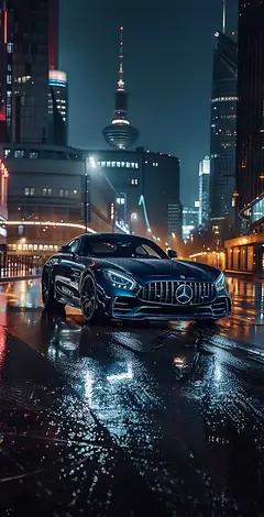 Schwarzer Mercedes-AMG GT auf regennasser Straße in Berlin bei Nacht – Handy Wallpaper.