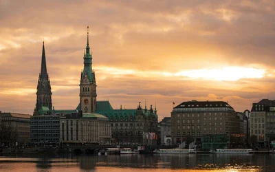 Hamburg 4K Hintergrundbild – Perfekte Desktop Wallpaper