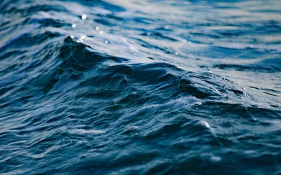 Meereswellen & Wasser