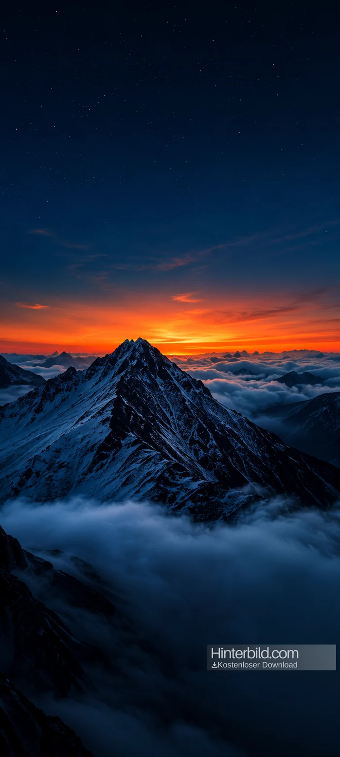 schneebedeckter berg über wolken bei sonnenuntergang als natur hintergrundbilder und iphone hintergrundbilder in 4k.