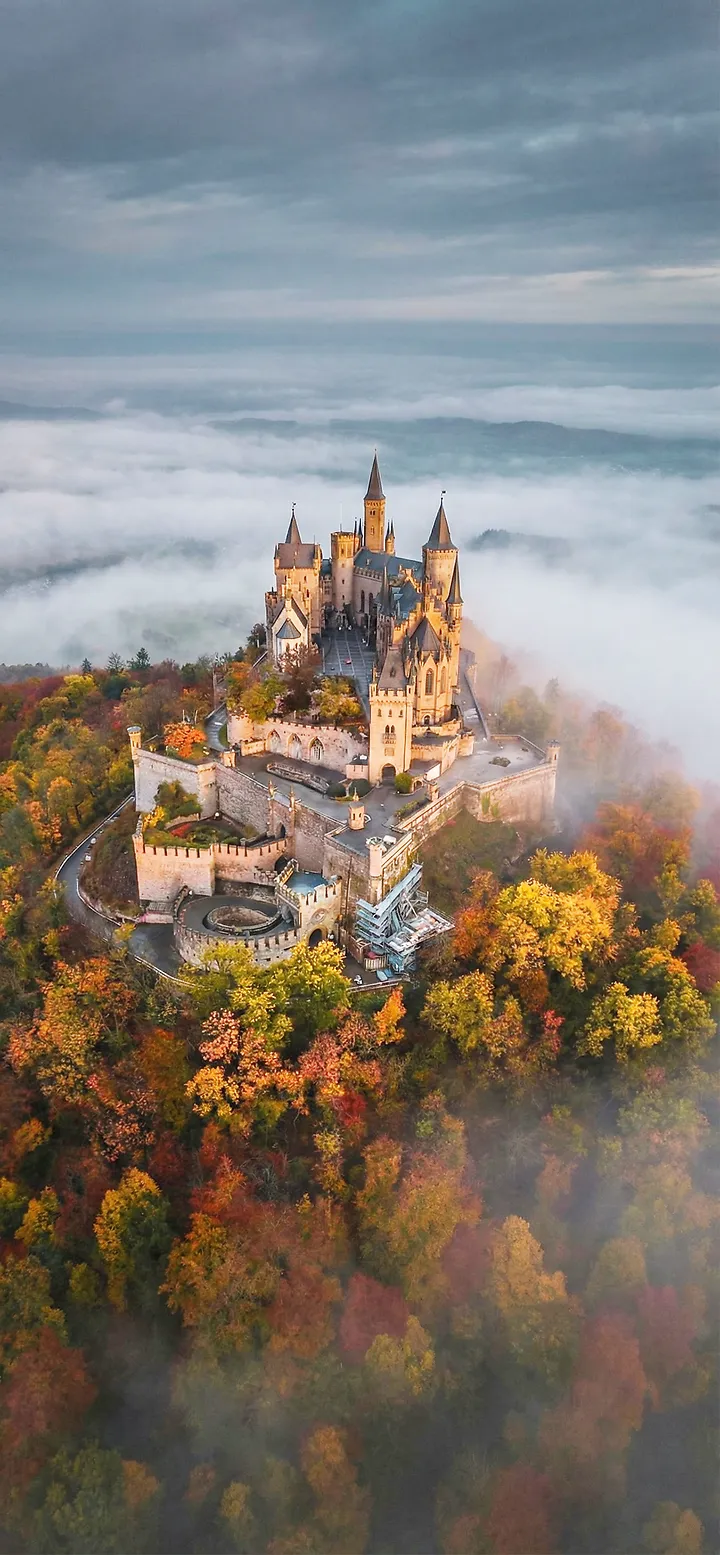 Burg Hohenzollern Wallpaper 4K